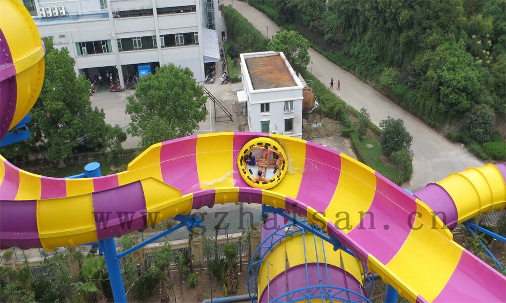 巧用水上乐园设备搭配，打造受欢迎的园子