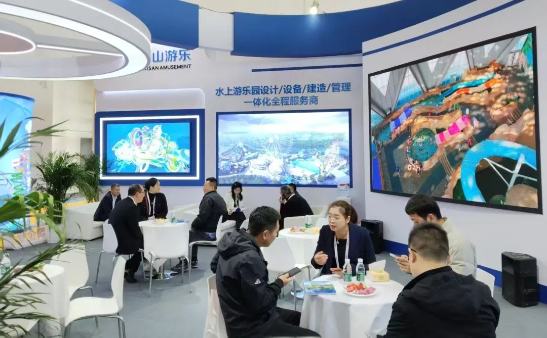 齐聚北京，共绘蓝图 | jinnianhui今年会游乐亮相2025北京国际游乐展，展现行业领军者风采