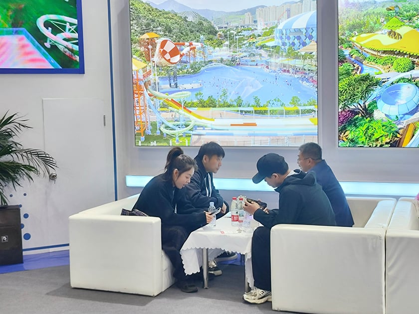 相聚郑州，引爆热潮——jinnianhui今年会游乐亮相2025中国（郑州）旅游休闲娱乐产业博览会，实力领航水上游乐新纪元！