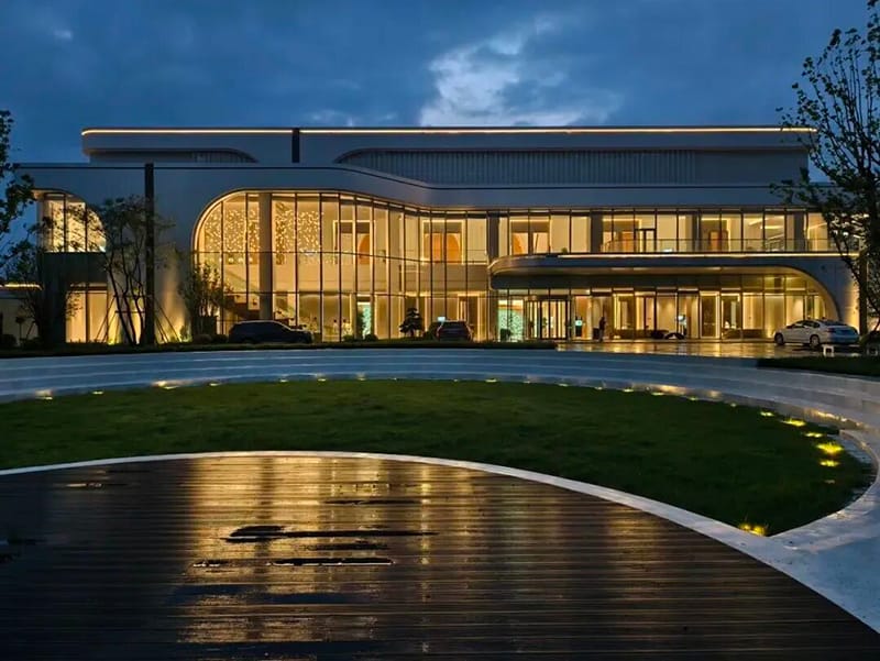 国际认可！武汉城建开元森泊度假乐园斩获2025伦敦设计奖铂金奖